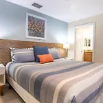Adorable 4 Bedrooms Home With Pool At Storey Lake Resort