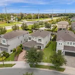 5 Bedrooms- 5 Bathrooms- Encore 7421 Ma