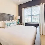 Cozy Cottage With Hot Tub Near Disney With Margaritaville Resort Island H2O Access - 8056Dr