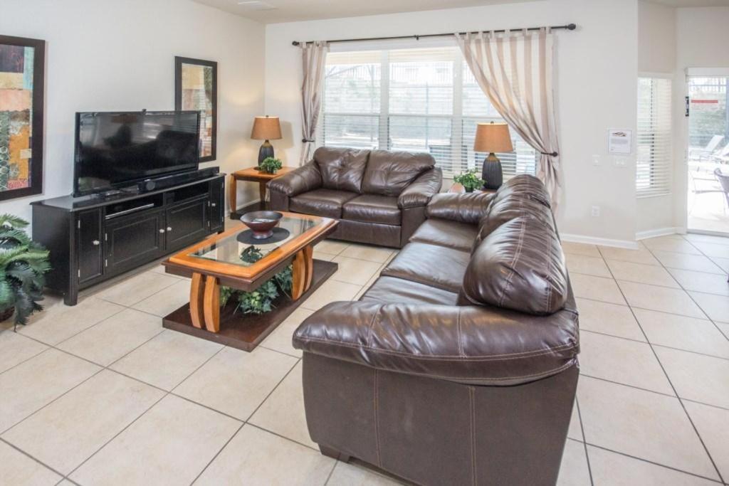 Magical Windsor Hills Vacation Holiday home