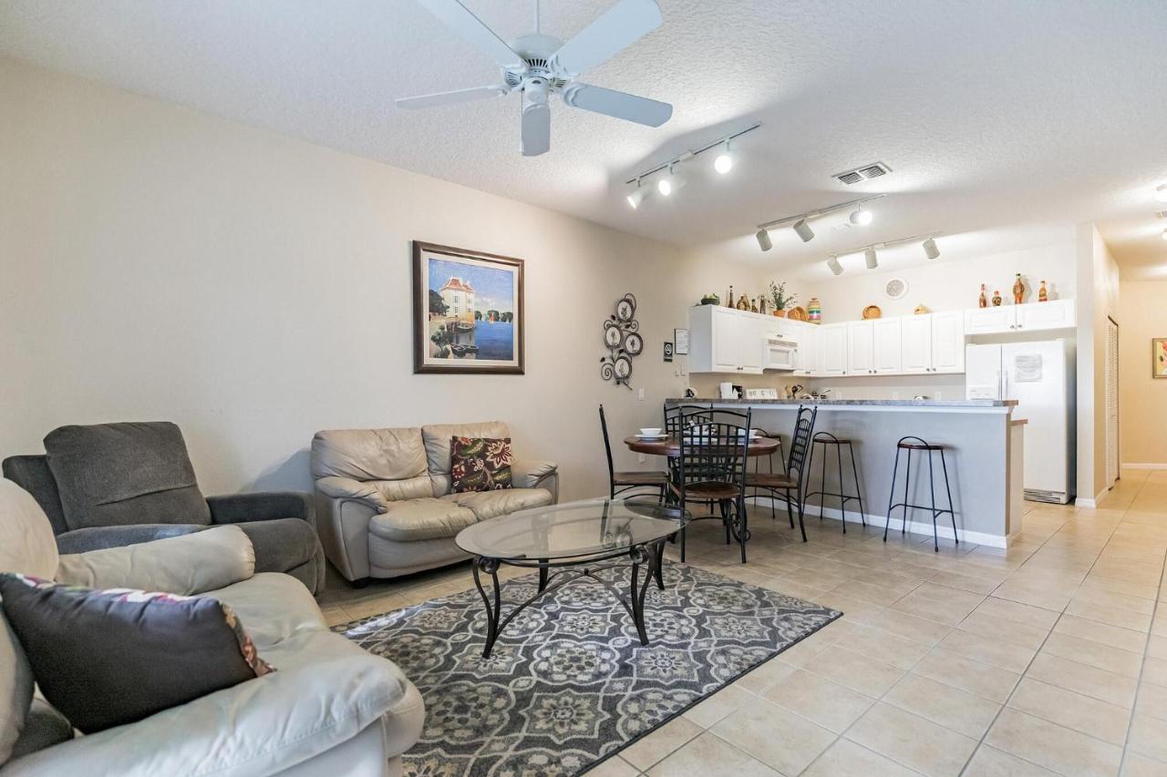Apartment Huge Screened Patio That Overlooks Buck, Near Famous Attractions!! *