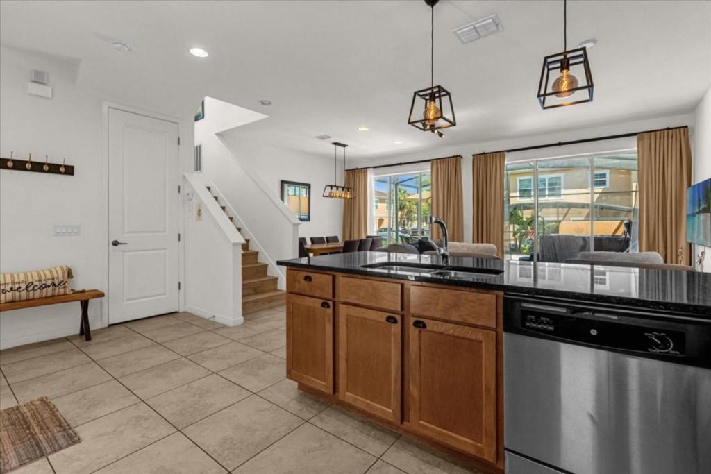 Holiday home 3 Bedroom- 3 Bathroom Regal Oaks 2671rl