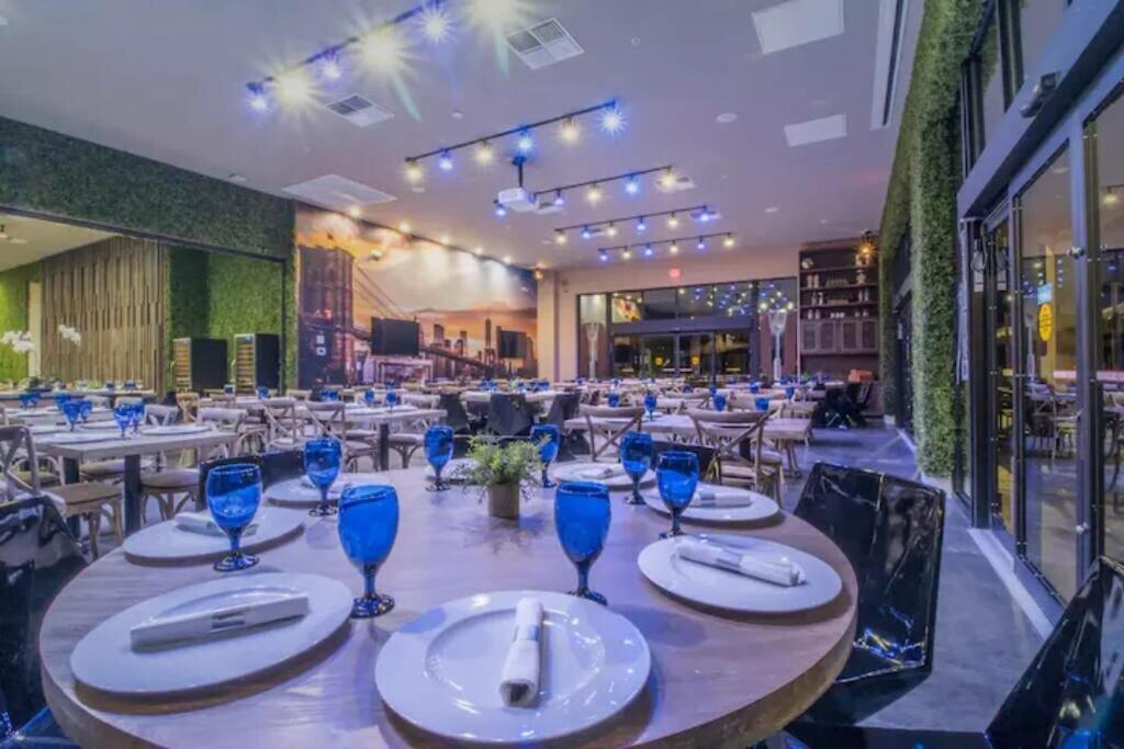 Family W Bbq, 7 Min From Disney, Accessible *