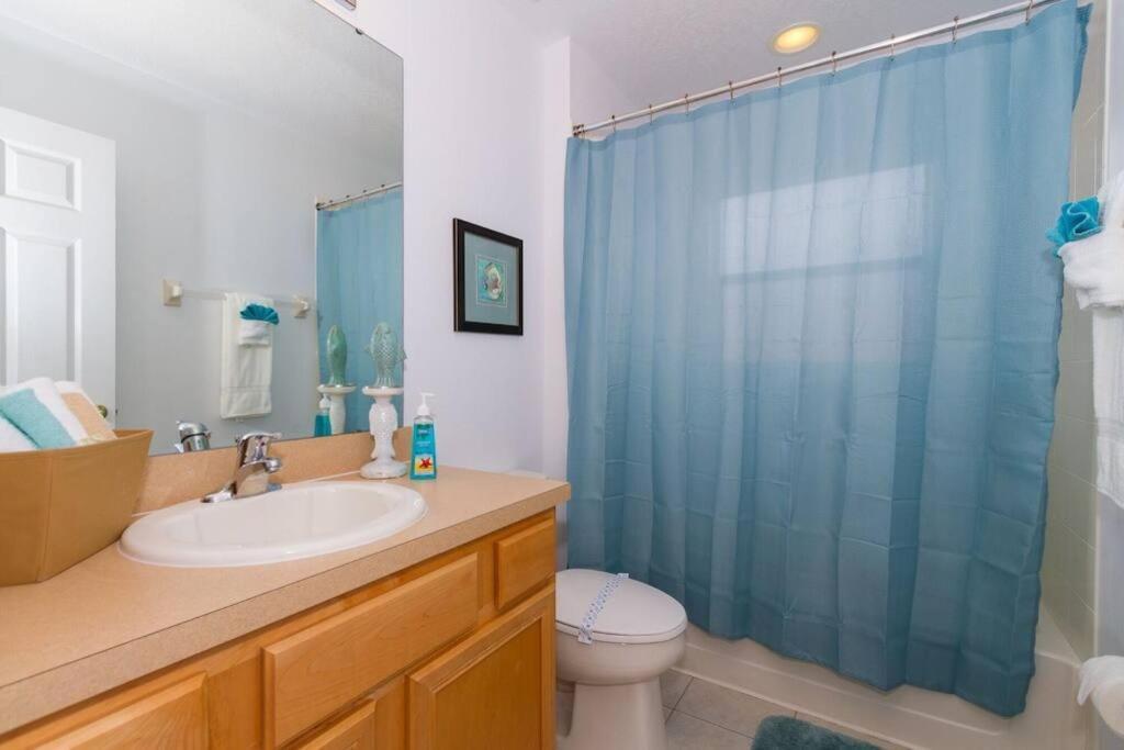 Family Home, Pool, Spa, Great View, Gated -321