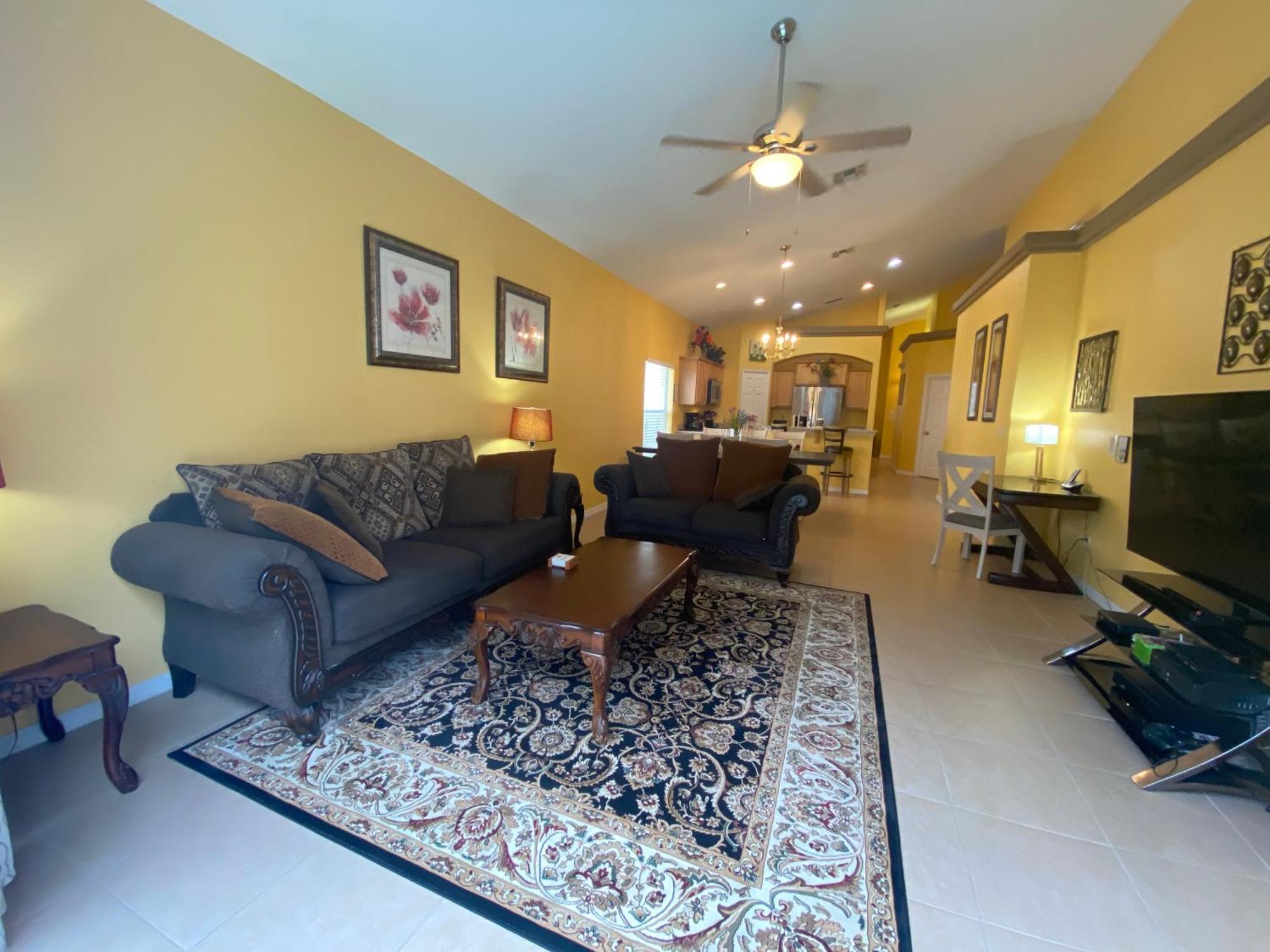 Glen Brook 4bedrooms/3baths W Private Pool And