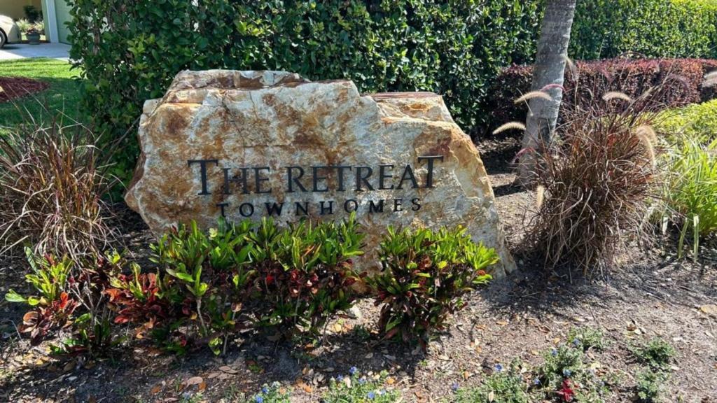 Holiday home 3 Bedrooms - 3 Bathroom The Retreat 1523 Rc *