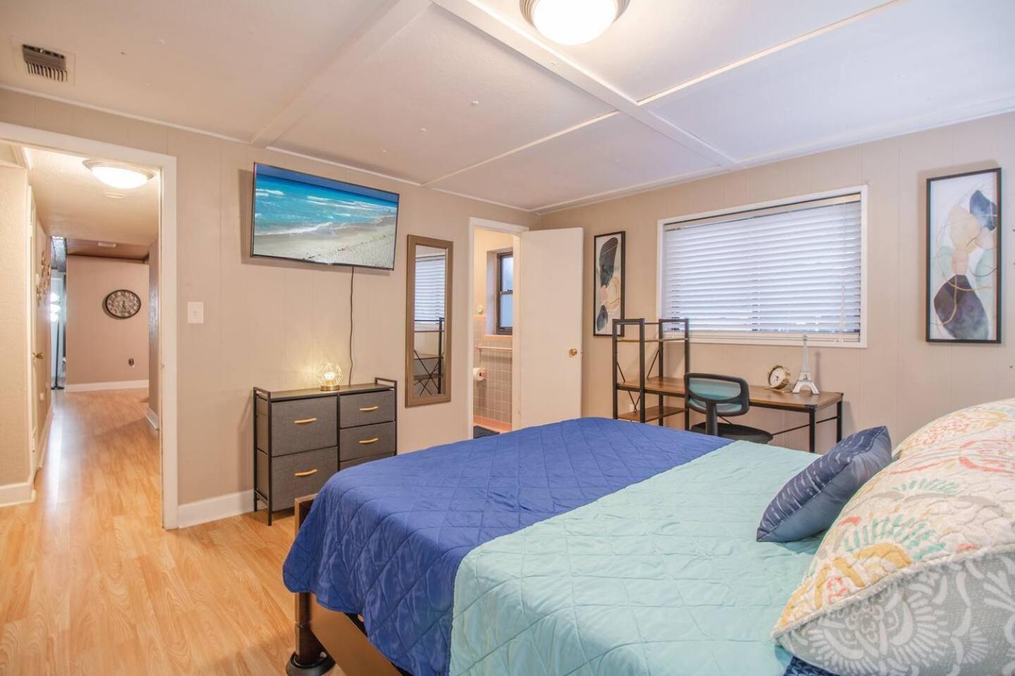 6br Urban Escape Pets Ok Fast Wi-fi Holiday home