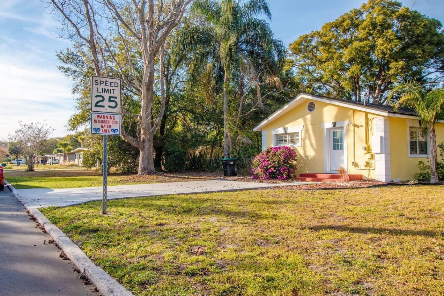 Disney-area 1br Wi-fi Pets Ok * Orlando