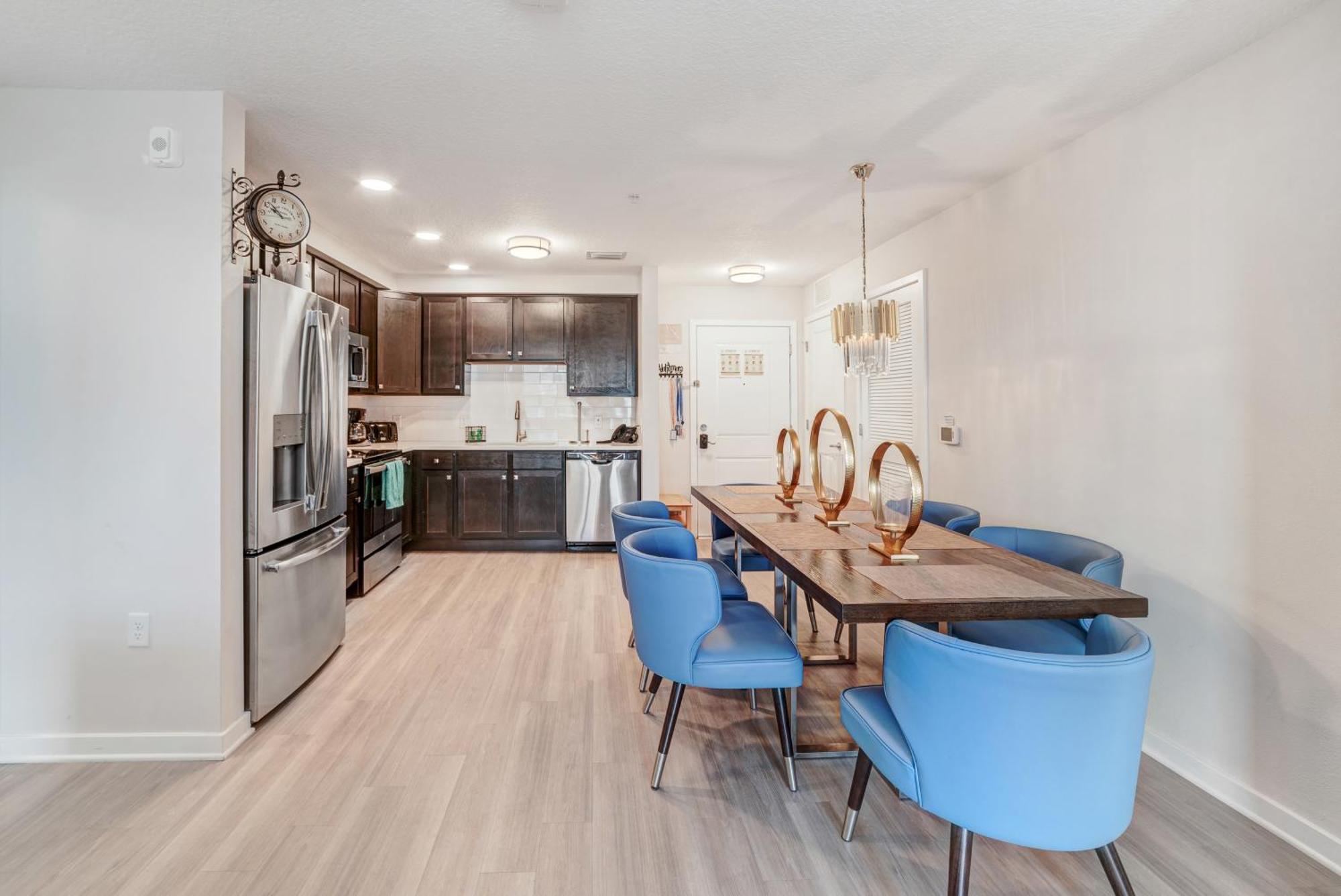 Modern 2br Near Icon Park, Convention Center And New Epic Universe Orlando