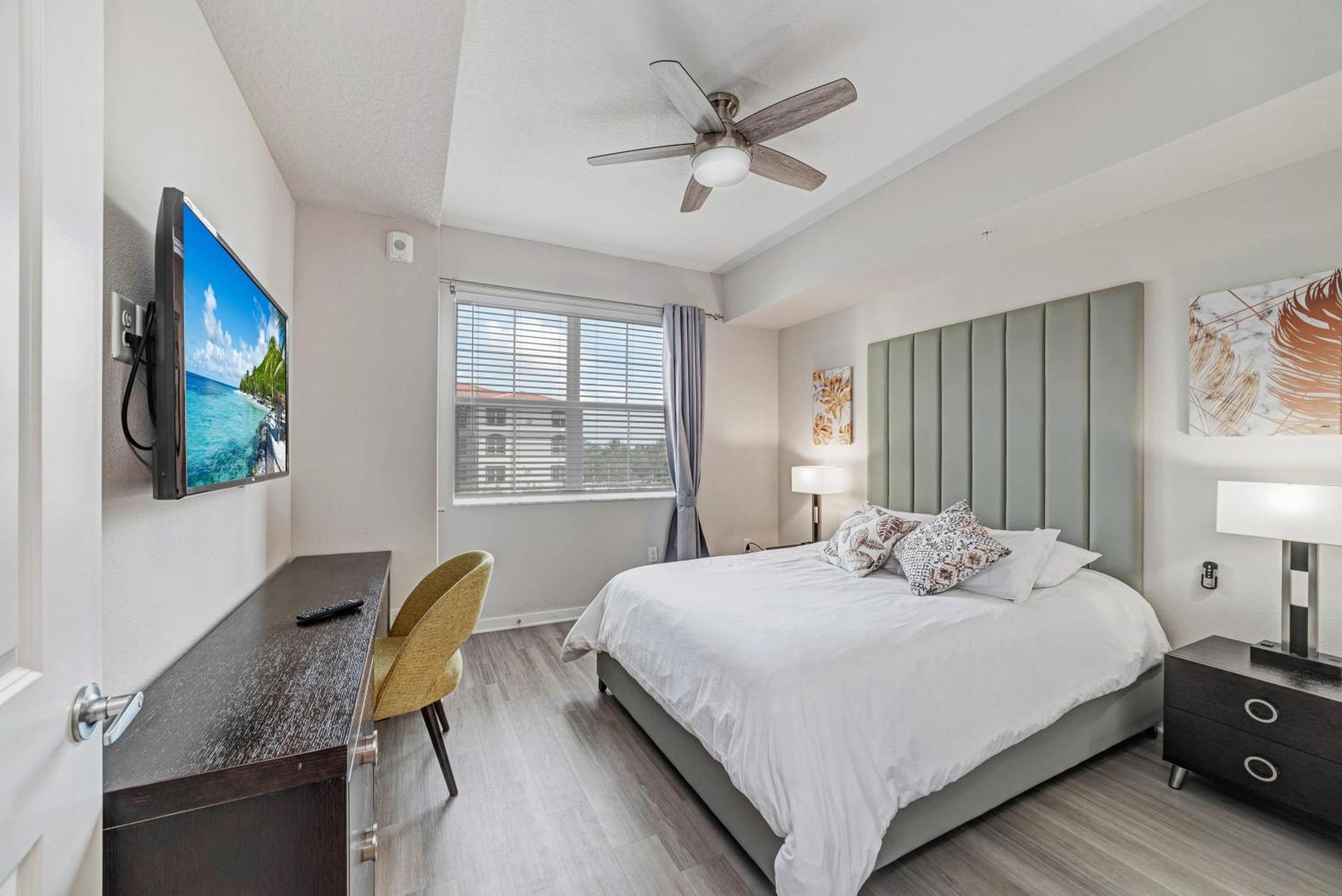 Modern 2br Near Icon Park, Convention Center And New Epic Universe Apartment Orlando