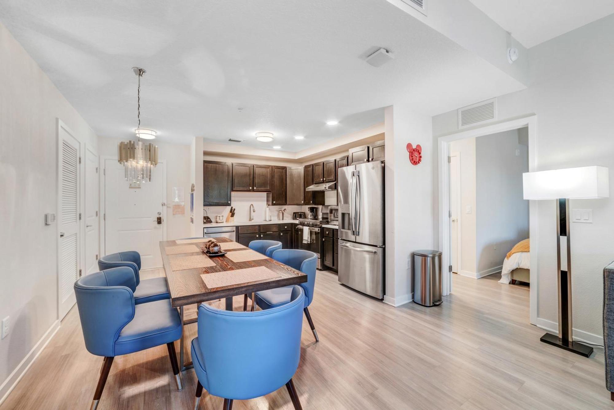 Modern 2br Near Icon Park, Convention Center And New Epic Universe Orlando