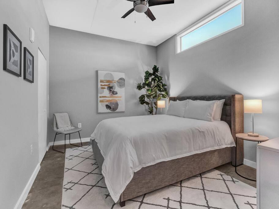 Eola Thornton Park Modern 2bed 2bath Secure Parking Orlando