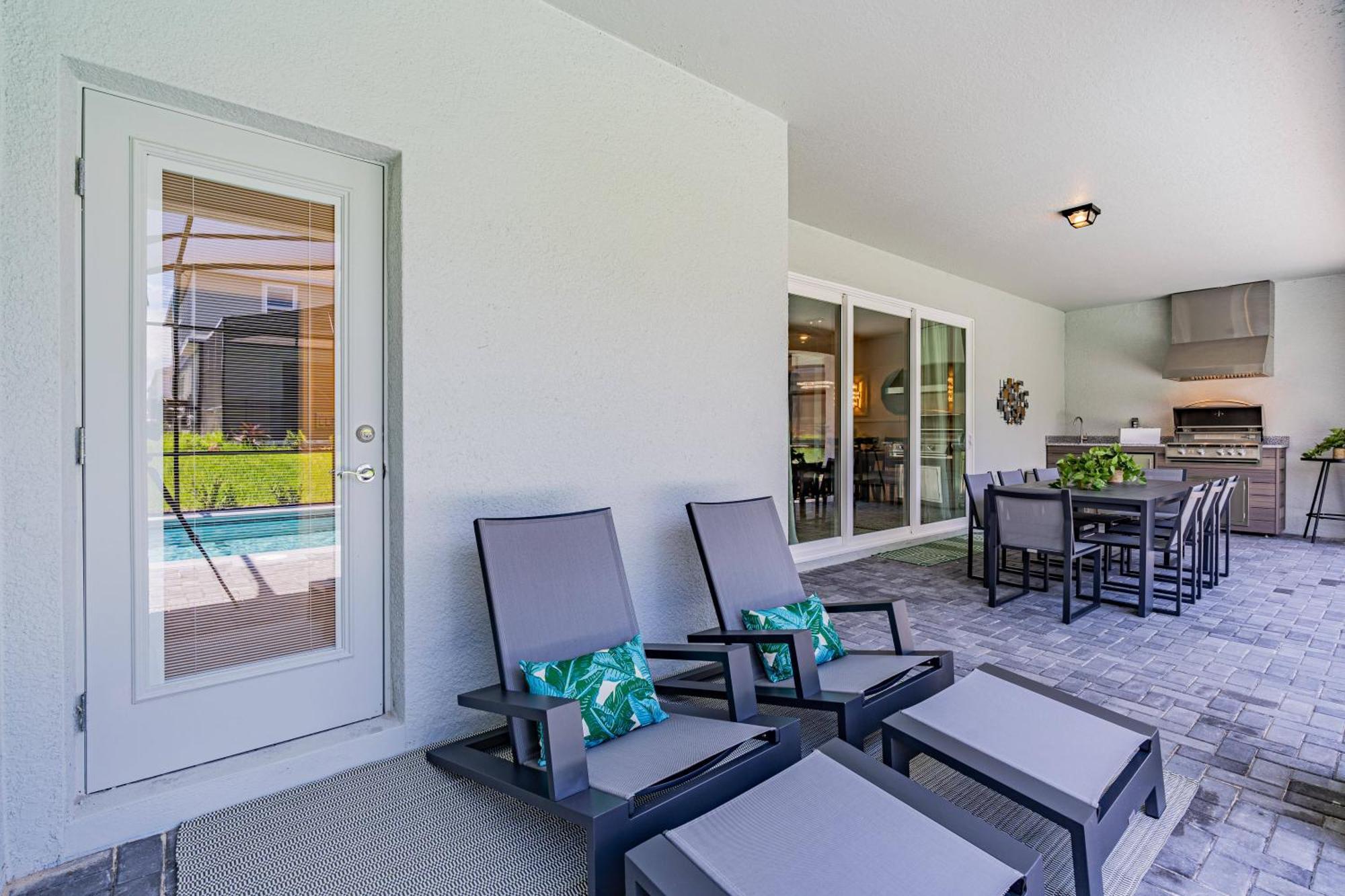 Exquisite, Brand New 10br8ba For Up To 28 Guests * Orlando