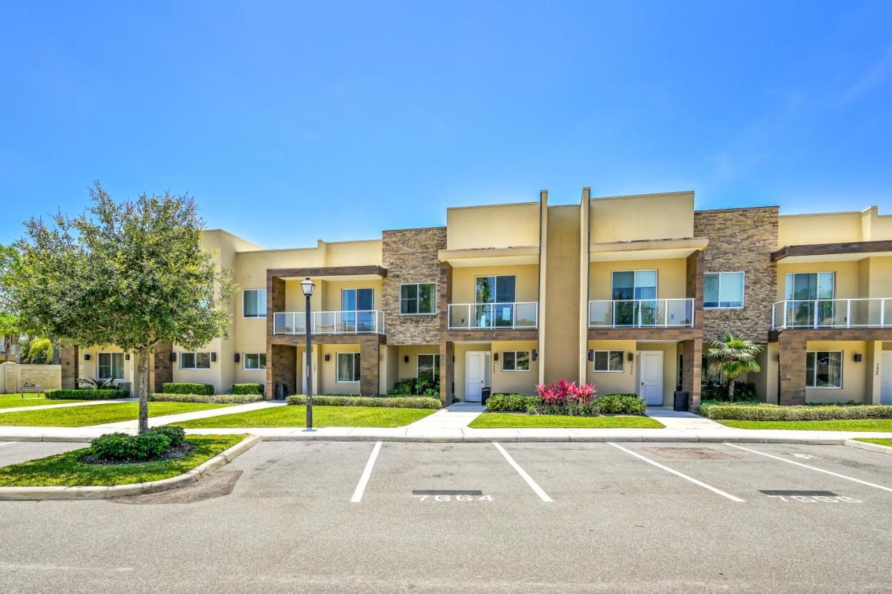 Holiday home 7664 - Beautiful 3 Bedroom Townhouse By