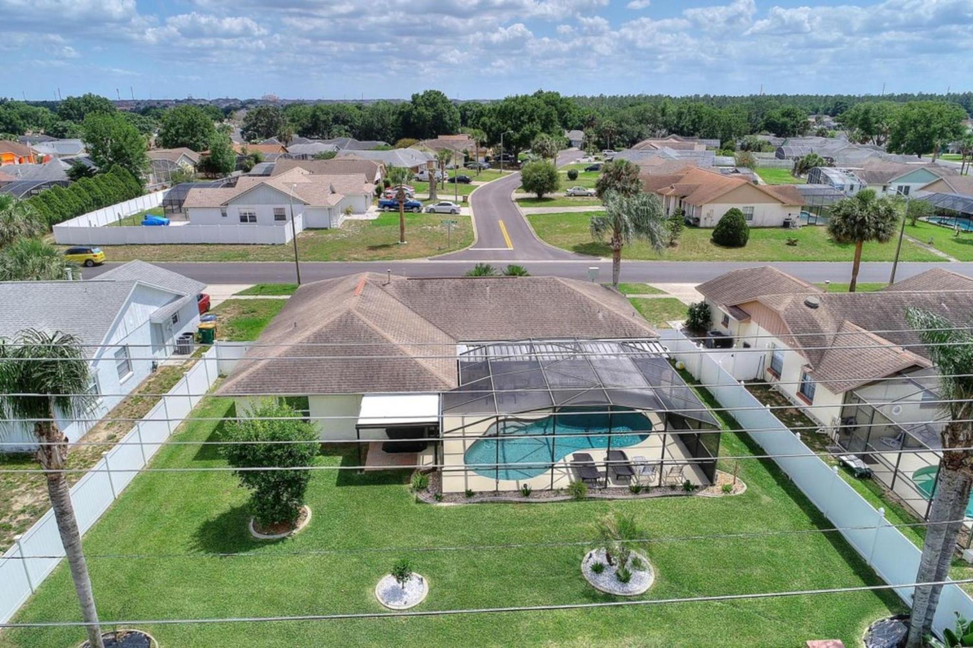 Beautiful Indian Ridge - Close To