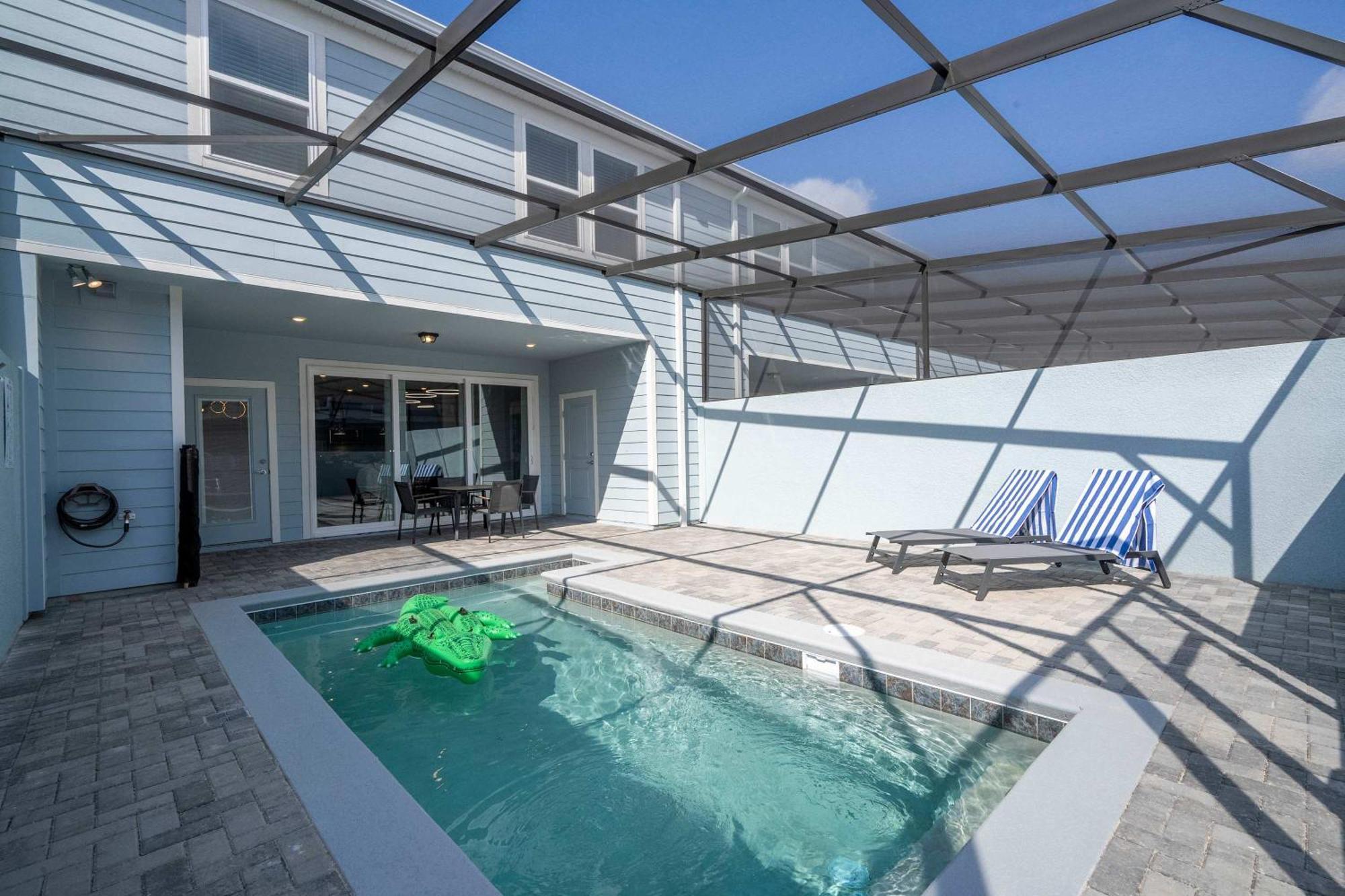 Holiday home Luxury Private Pool & Themed Close To 1282 Orlando