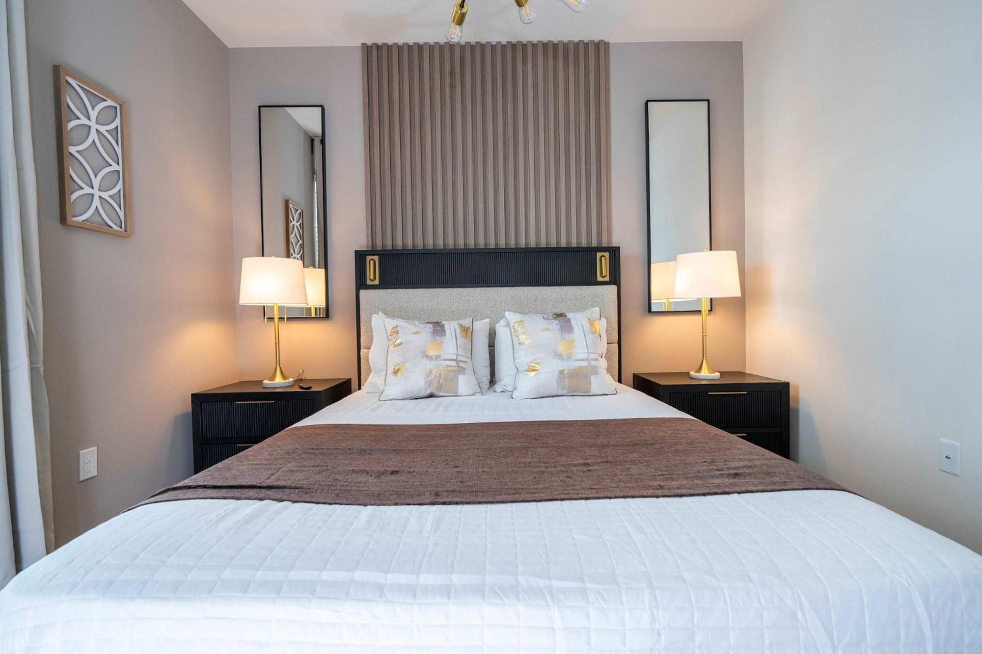 Luxury Private Pool & Themed Close To 1282 Holiday home Orlando