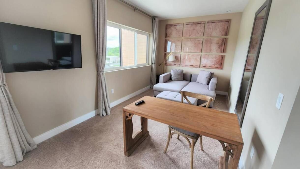 3053 Magic Village Exceptional Jacuzzi 8min Holiday home *