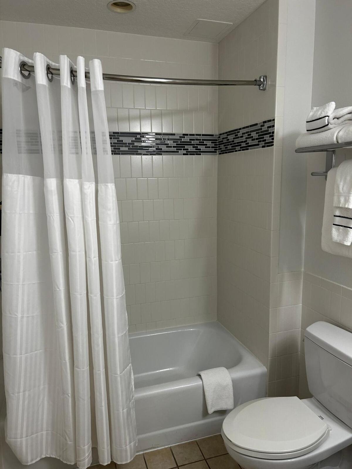 Stylish 2br Near Parks Apartment Orlando