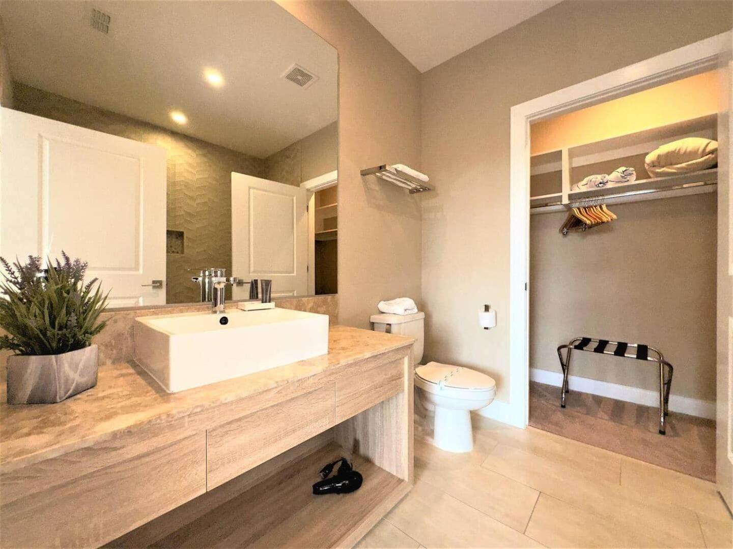 Sophisticated 4 En W Private Hot Tub & Bb