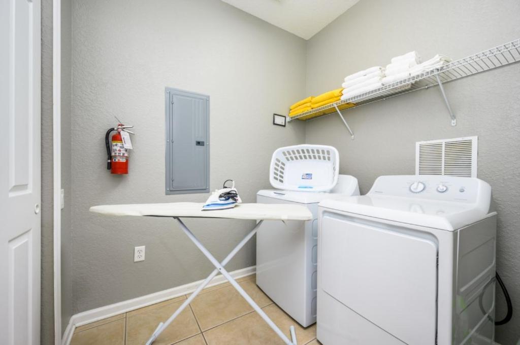 Epic Universe Family Fun Vista Cay Lakeview - 1021 Apartment Orlando