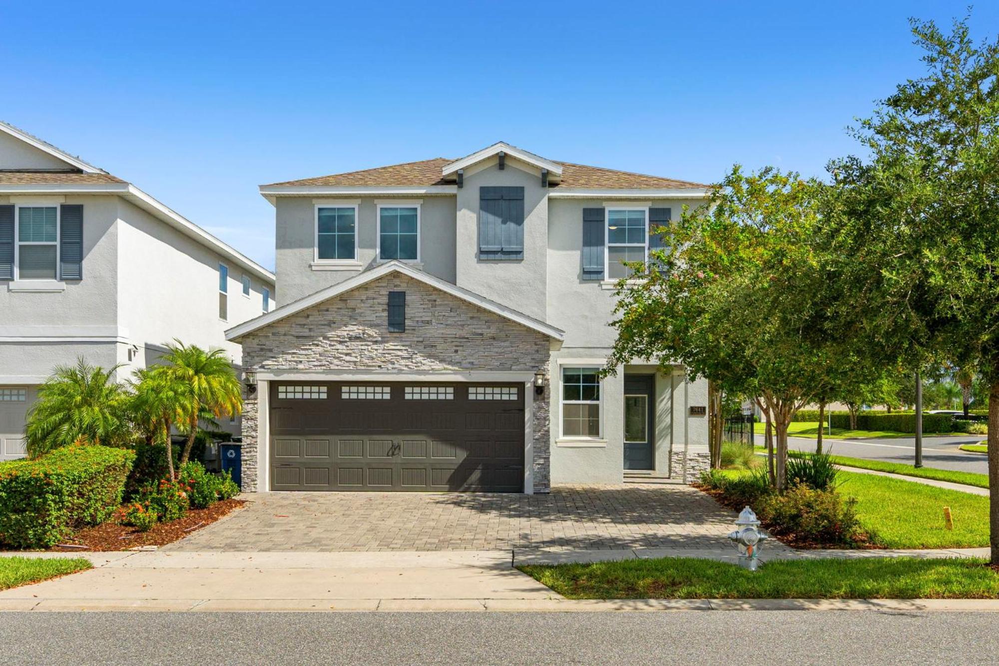 5 Bedrooms- 4,5 Bathrooms- Reunion 7641 Fd Holiday home Orlando