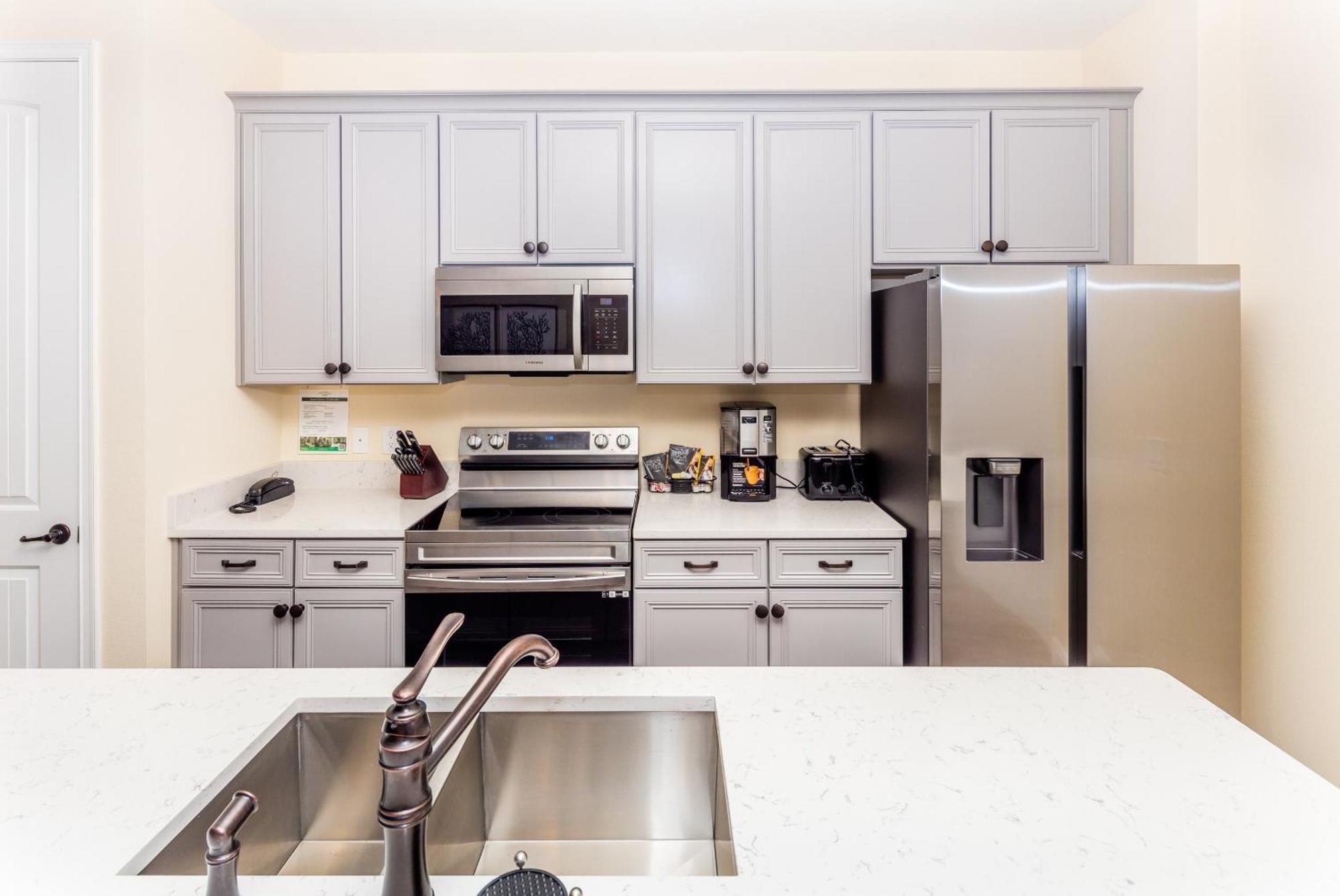 Villa Charming Near With Margaritaville Island H20 Waterpark Access - 2920or Orlando
