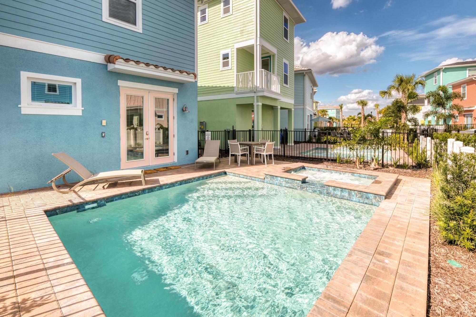 Cozy With Private Pool Near With Margaritaville Island H2o Access - 8041kd *