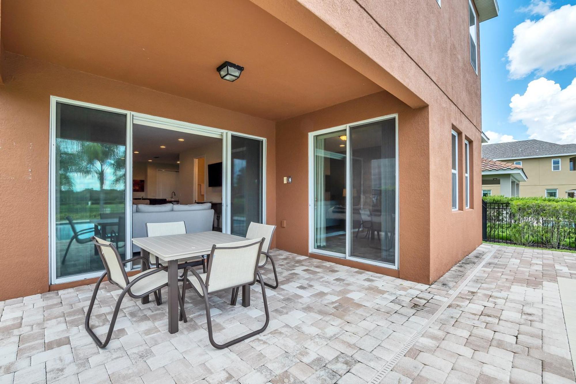 - Encore 651 Villa Orlando