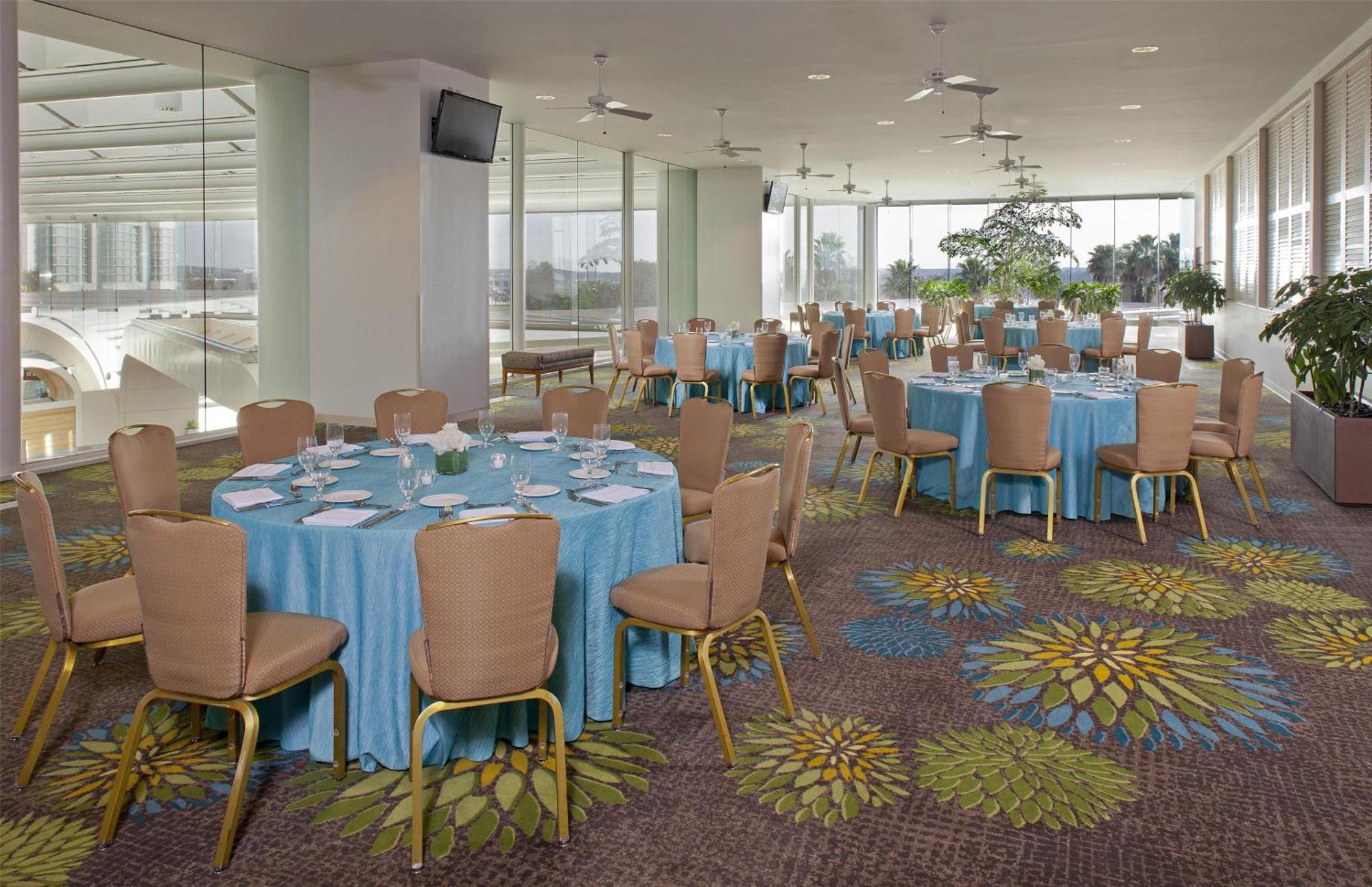 Hotel Hyatt Regency International Airport