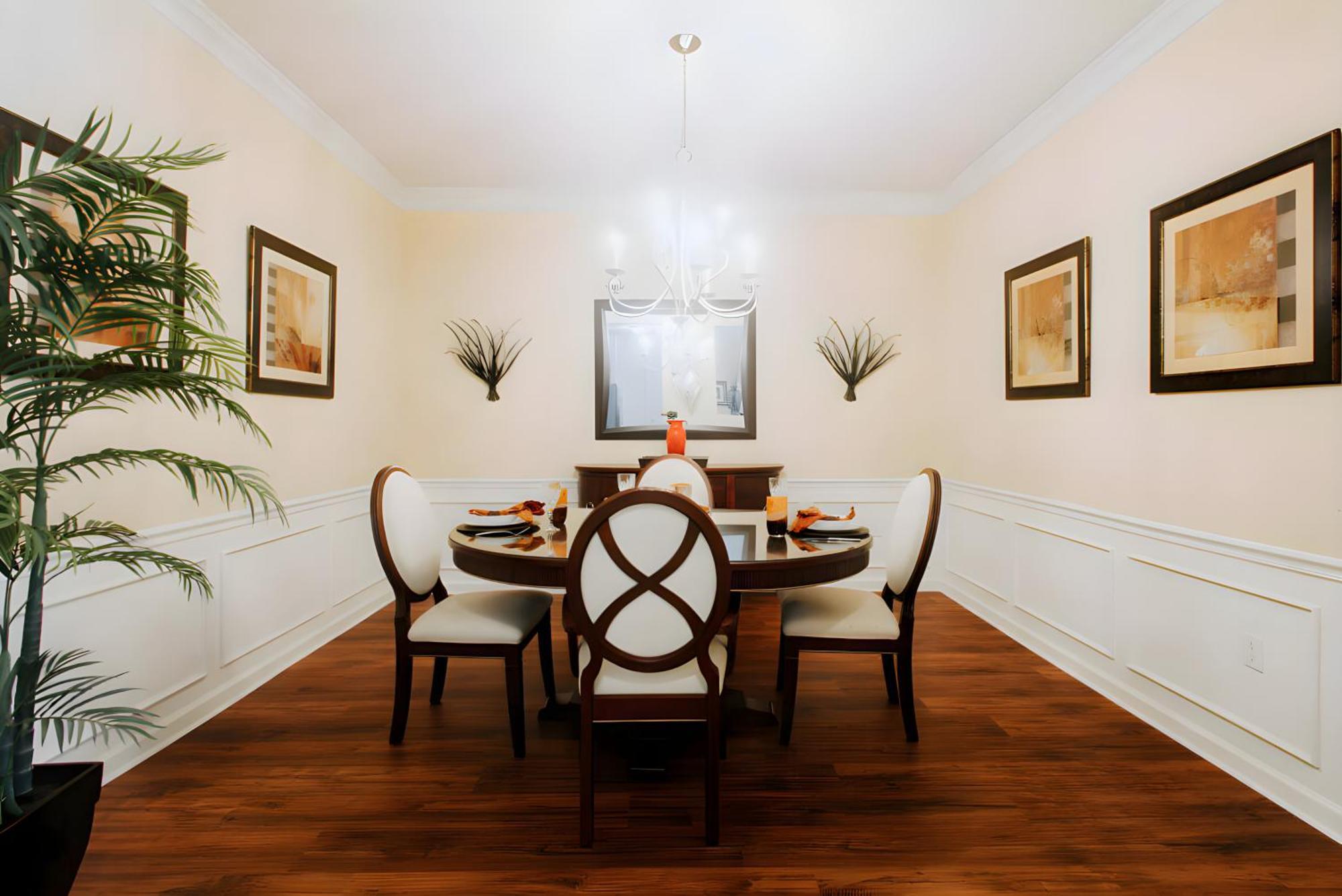 2br Close Convention Center L Epic