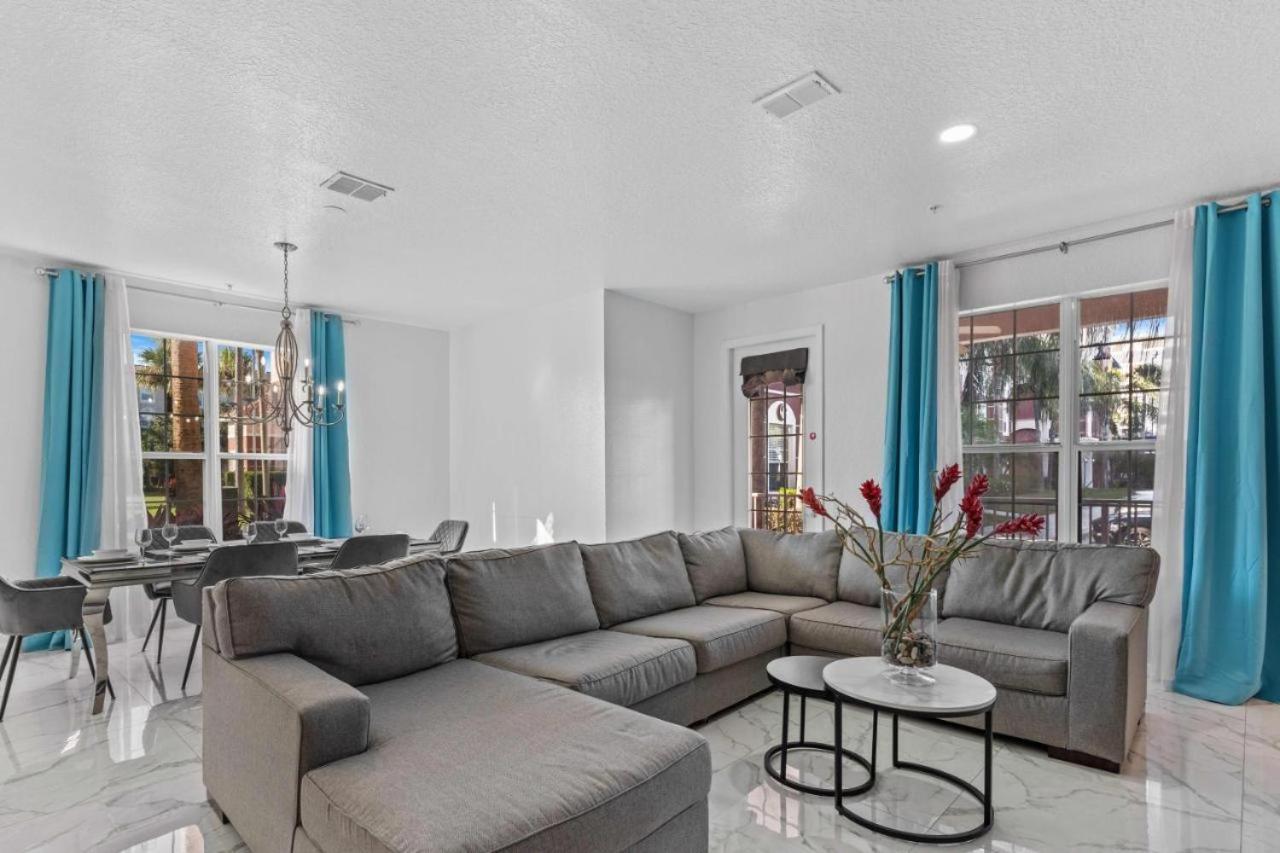 4840 One-of-a-kind Luxury 4 Bd At Vista Cay 107 *