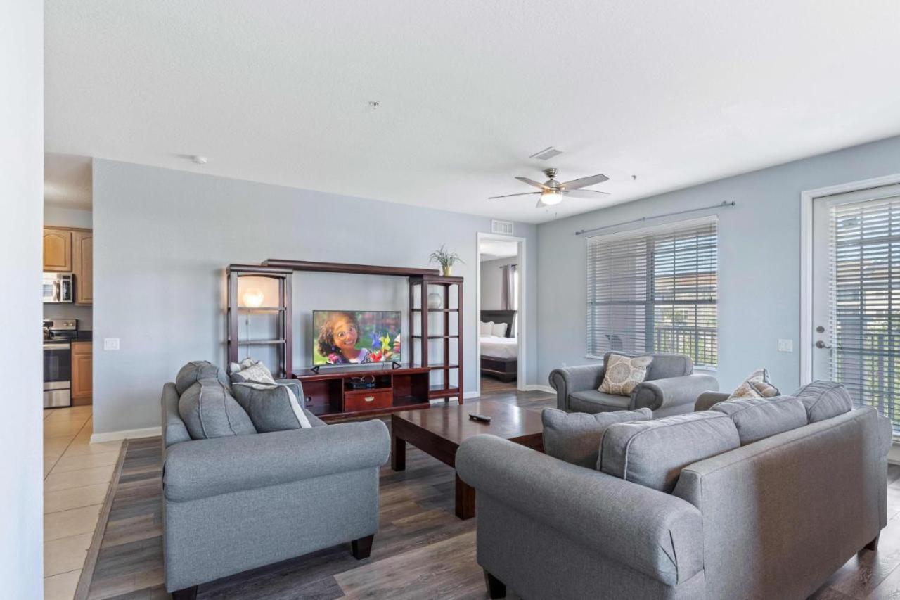4840 A Hidden Gem In The Heart Of - 303 *