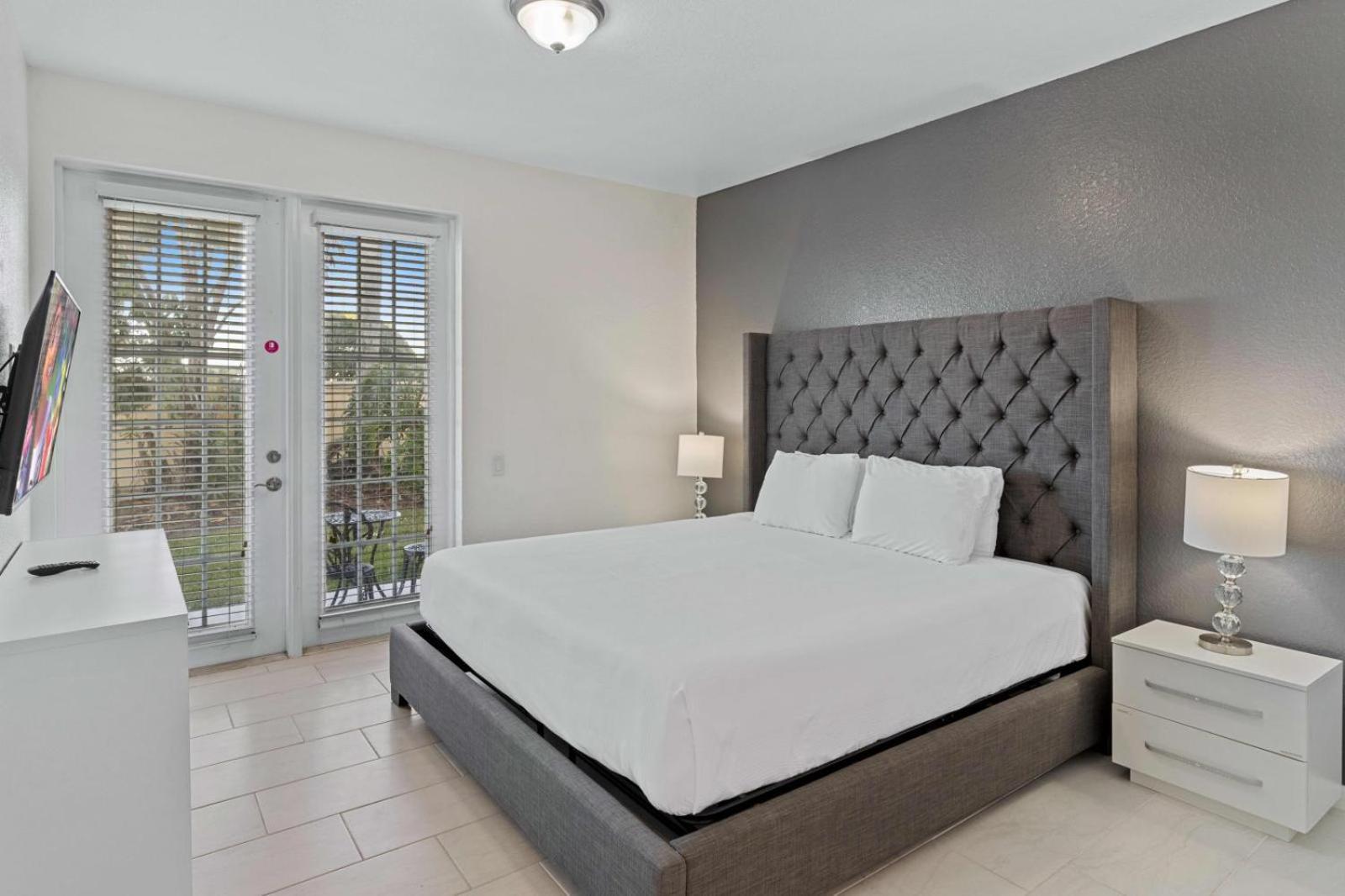 Apartment 8036 Spacious Fresh 3br3.5ba At Vista Cay 133 Orlando
