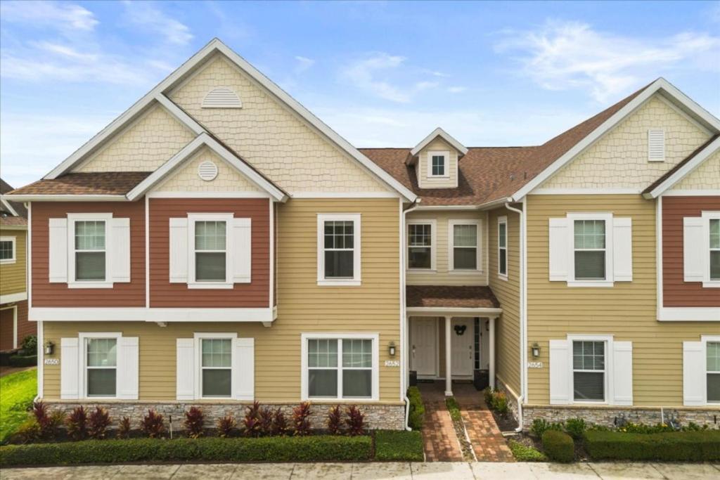 4 Bedrooms-4,5 Bathrooms-summerville 2652ss * Orlando