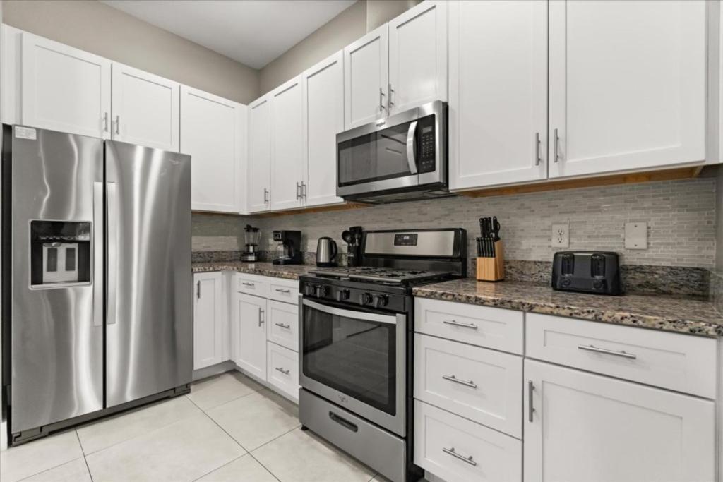 Holiday home 4 Bedrooms-4,5 Bathrooms-summerville 2652ss