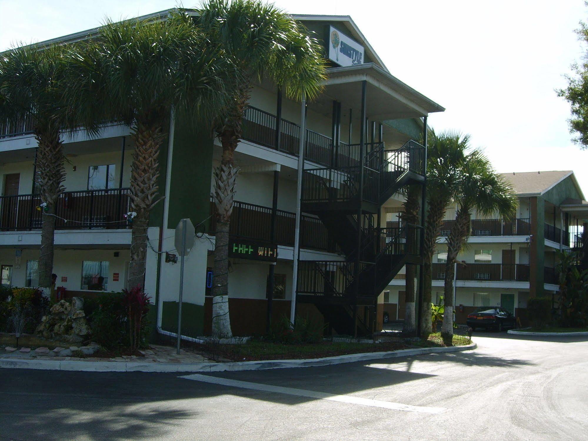 Sunstyle Hotel 2*
