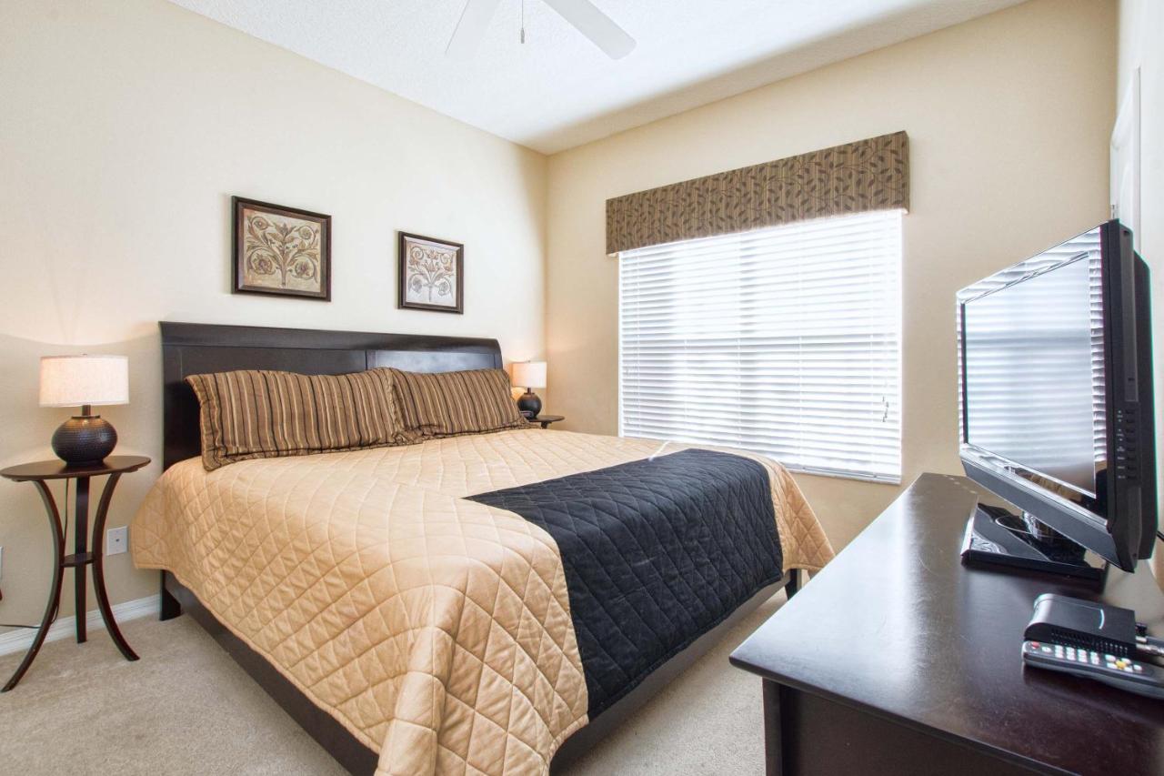 Close To Clubhouse, Splashpool-3026pp Holiday home