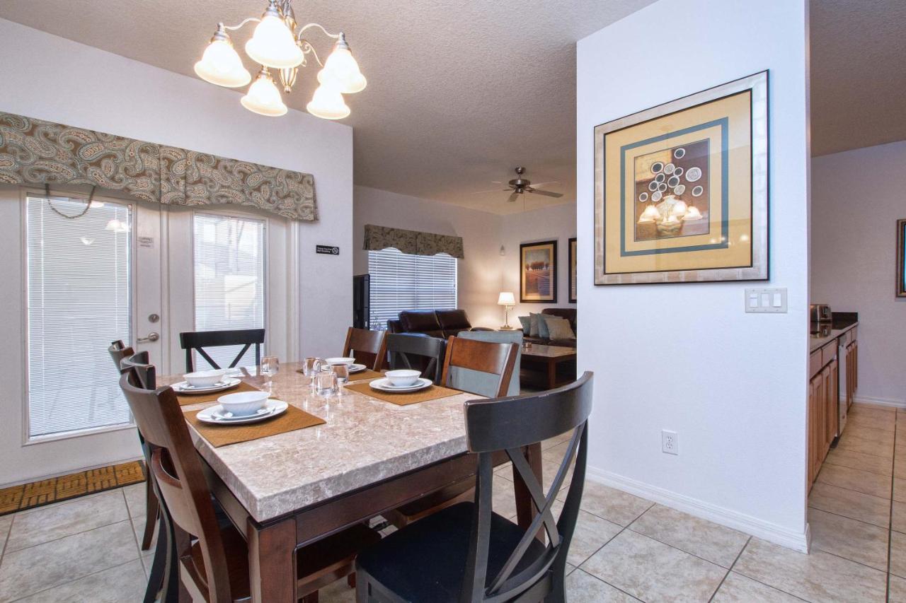 Close To Clubhouse, Splashpool-3026pp Holiday home
