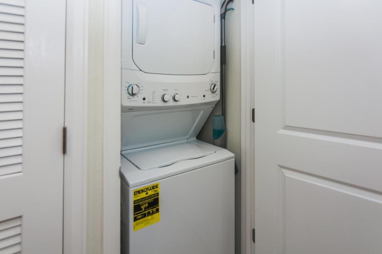 Excellent At Storey Apartment *