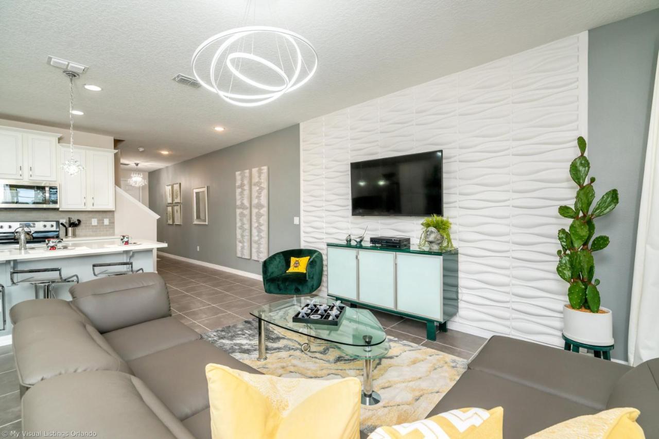 1501 Newest Super Luxury Town *