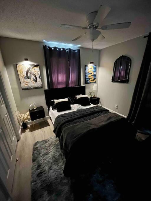 Holiday home Entire 3 Bd With Murals And Parking By Downtown Orlando