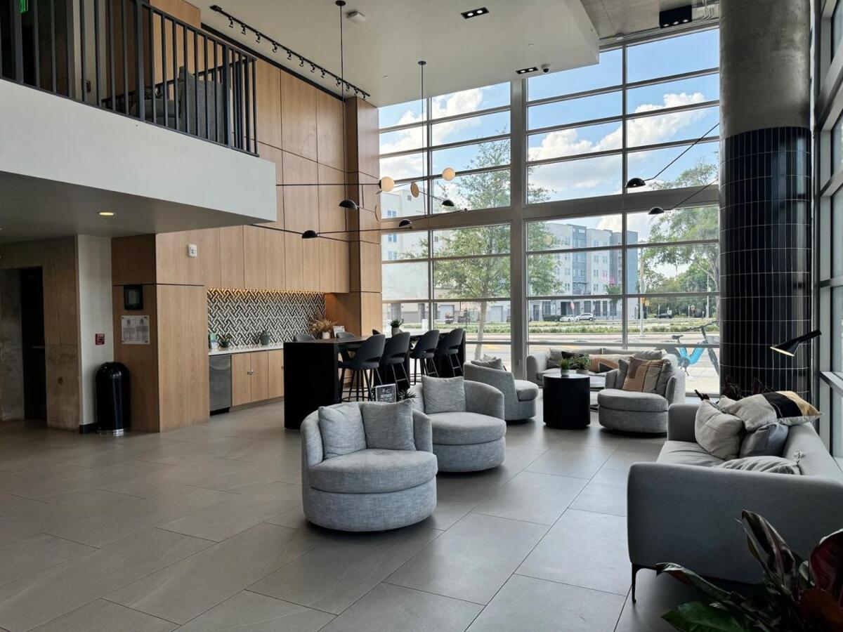 Apartment Luxury Living Downtown