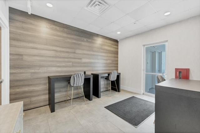 Luxury 1260sq Ft 2 Bd 2bth In Dt Apartment *