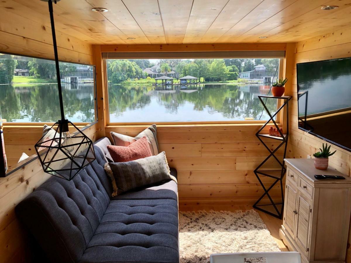 Lakefront Tiny Homes 6 Month Holiday home Orlando
