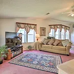 Winter Garden House With Lanai And Pool Access!
