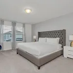 Townhome Wprivate Splash Pool & Free Water Park