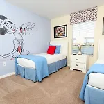 Lovely 4 Bedroom 3 Bath Town House Features All The Comforts Of Home