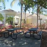 Gorgeous 4 Bedroom 2 Bath Pool Home Close To Disney