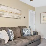 Solara Resort Brand New 4 Bed Townhome